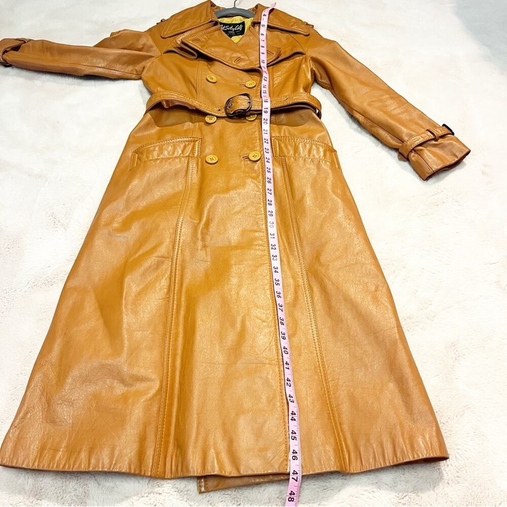 VINTAGE 1970s Jet Set of California Tan Cowhide Leather Trench Coat Belted - Picture 12 of 16
